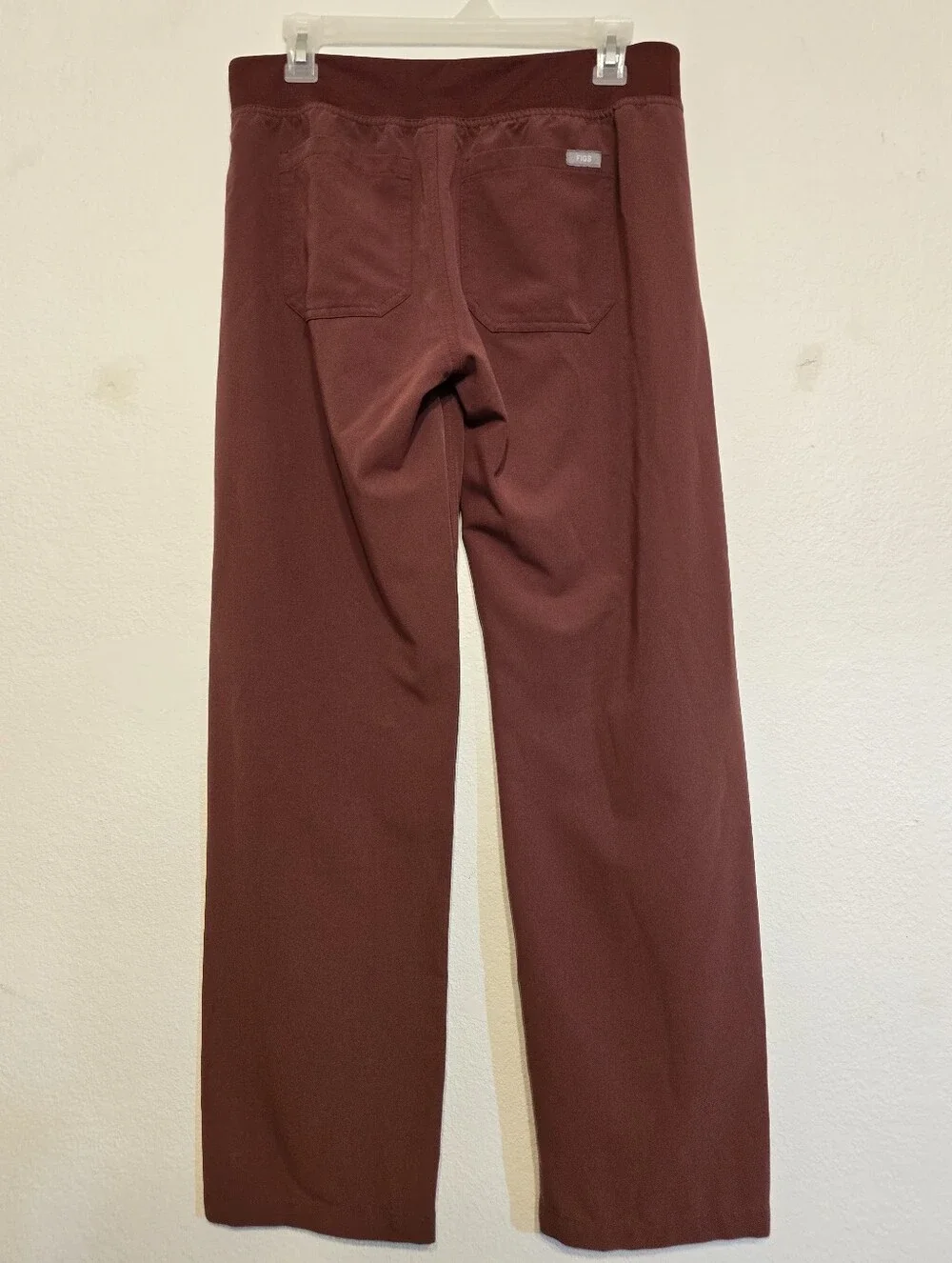 FIGS Burgundy Scrub Set - Casma 3-Pocket Top (M) & Livingston Pants (S) - Picture 8 of 10
